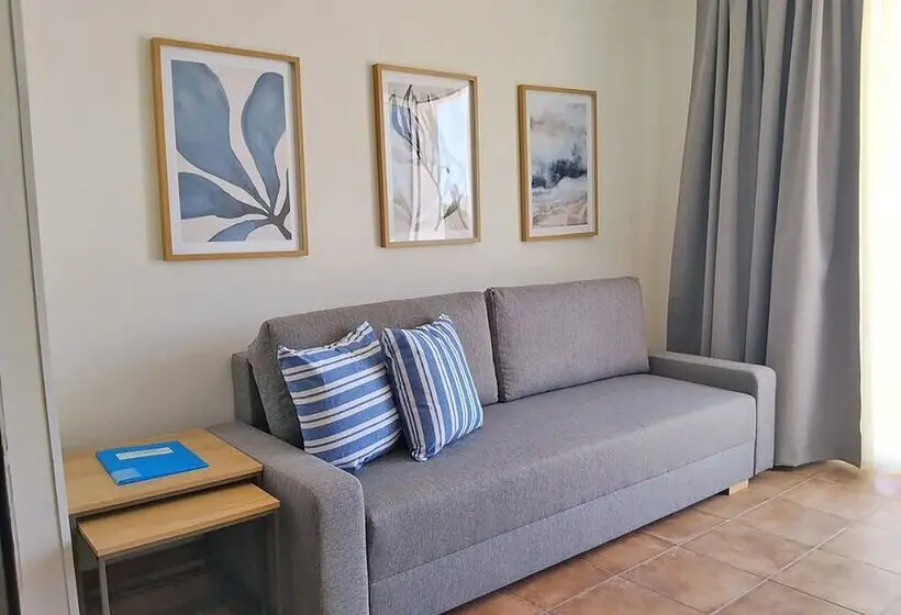 Apartamentos Nuevo Sol y Luna 3000