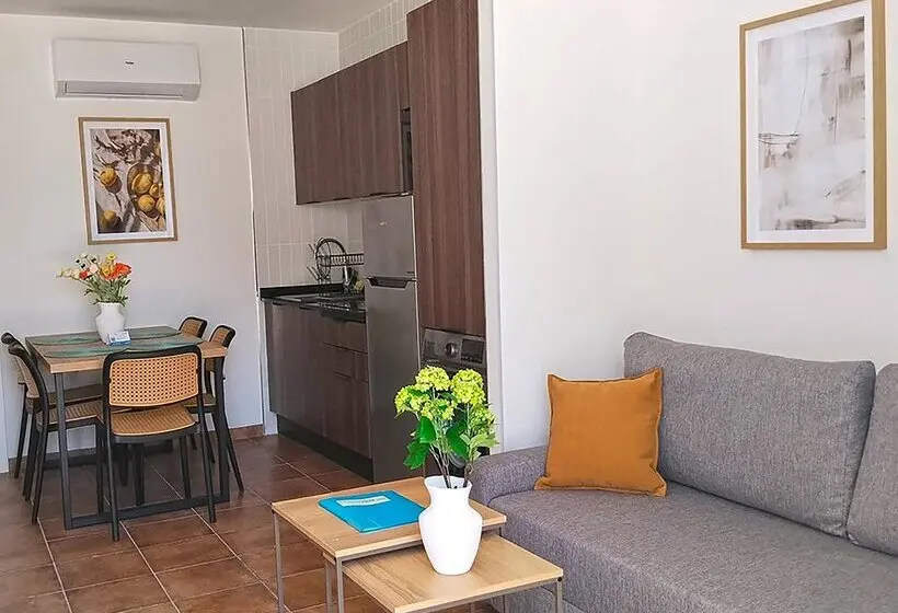 Apartamentos Nuevo Sol y Luna 3000