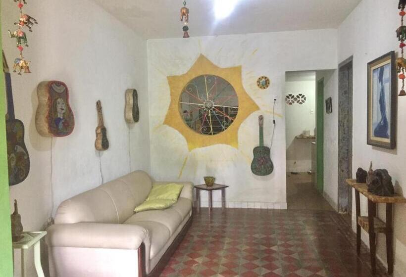 Gira Arte Hostel