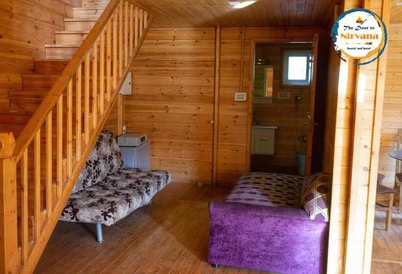 The Door To Nirvana Backpackers Hostel Kotagiri