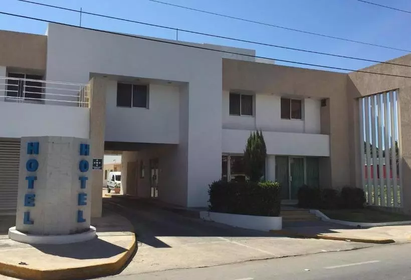 هتل Villa Campeche