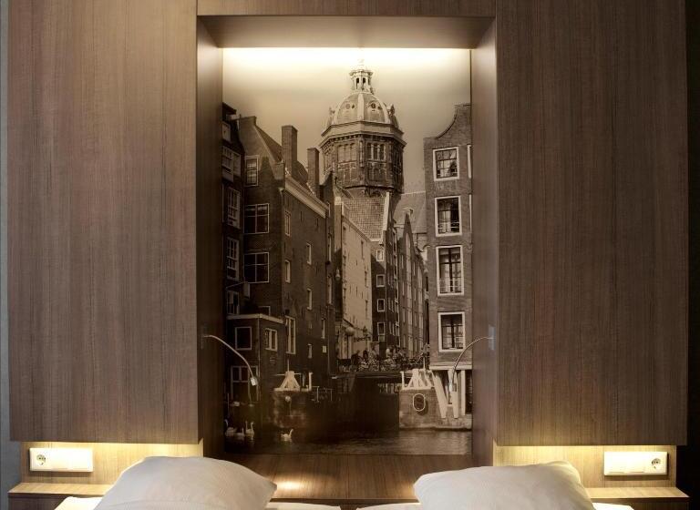 Skotel Amsterdam, Hotelschool The Hague