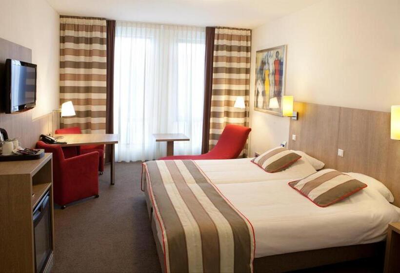 Skotel Amsterdam, Hotelschool The Hague