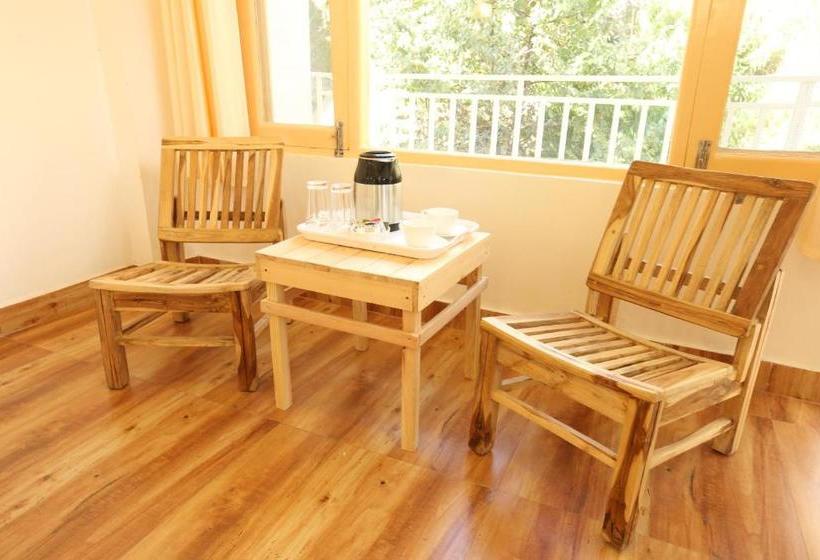 The Culture Nation Hostel Manali