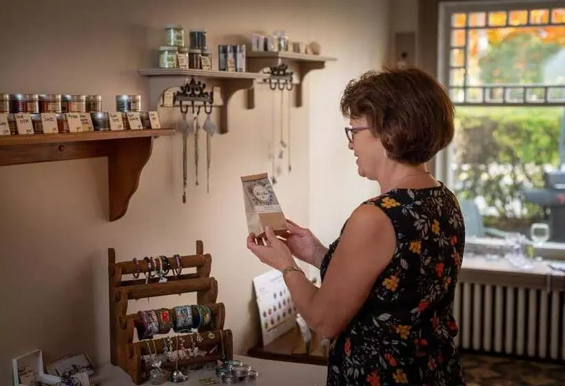 Hotelli Manoir D'orsennens