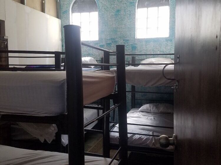 Hostel Enjoy Vallarta 19