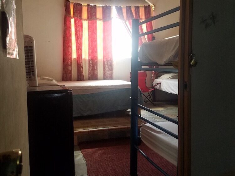 Hostel Enjoy Vallarta 19