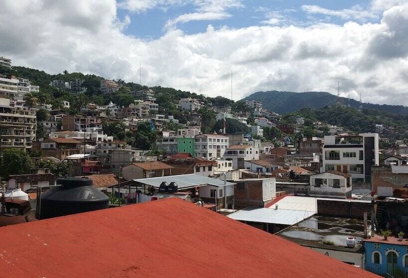 Hostel Enjoy Vallarta 19