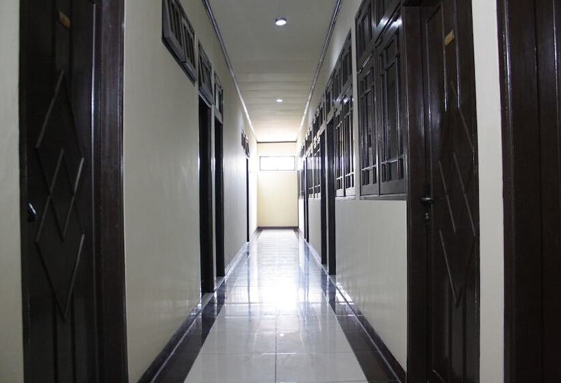 Hotel Oyo 181 Wisma Bintang