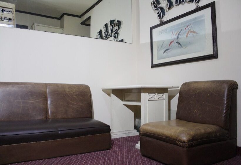 Hotel Oyo 181 Wisma Bintang