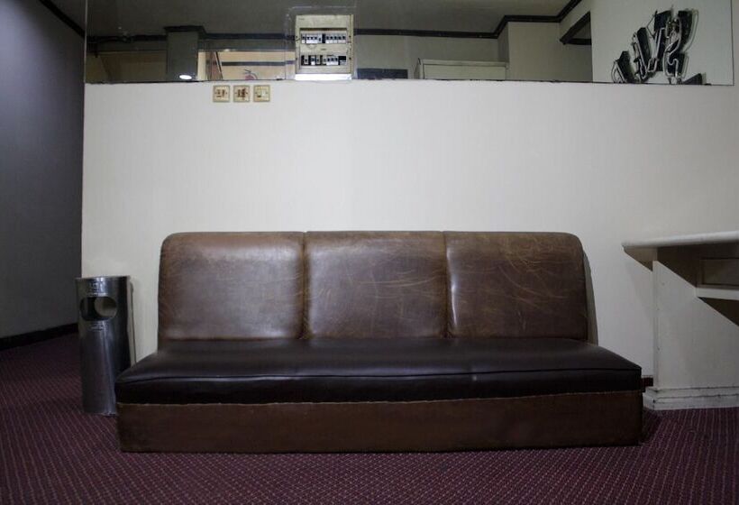 Hotel Oyo 181 Wisma Bintang