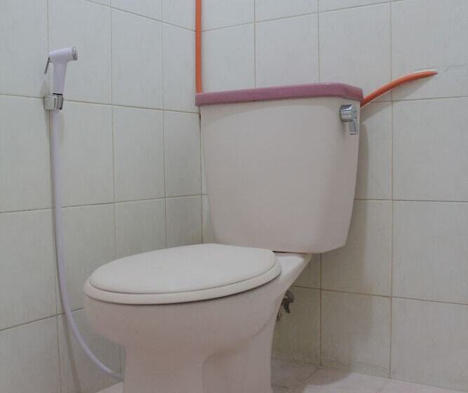 Hotel Oyo 181 Wisma Bintang