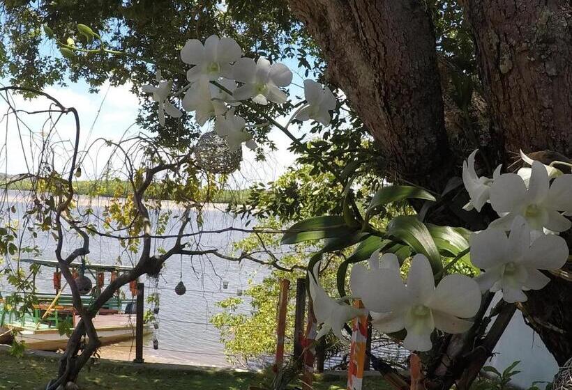 پانسیون Club Manguaba Beira Rio Mar