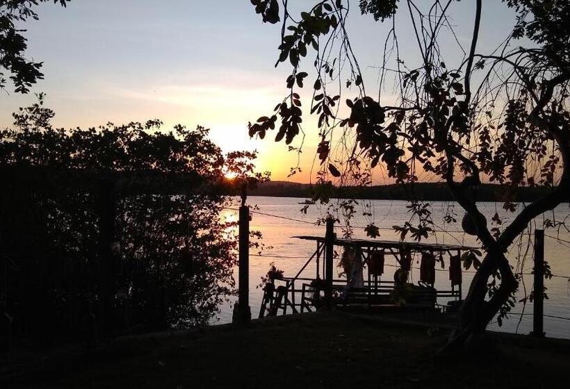 پانسیون Club Manguaba Beira Rio Mar