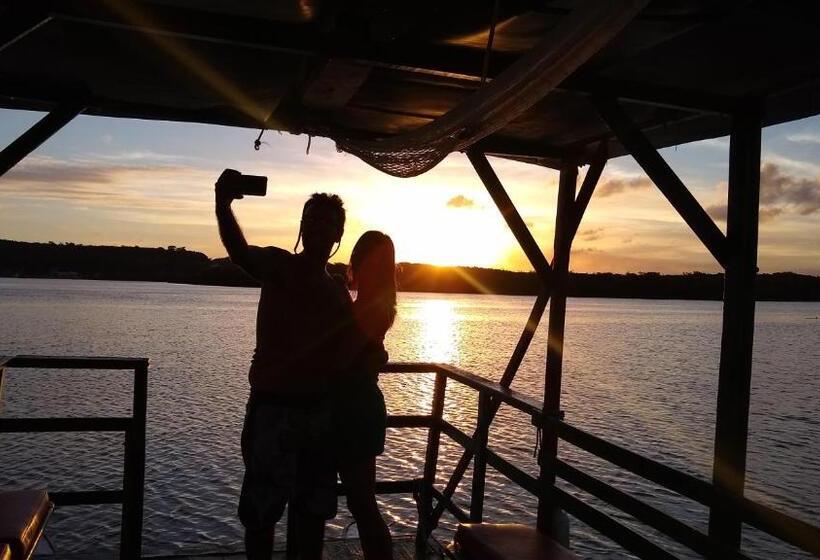 پانسیون Club Manguaba Beira Rio Mar