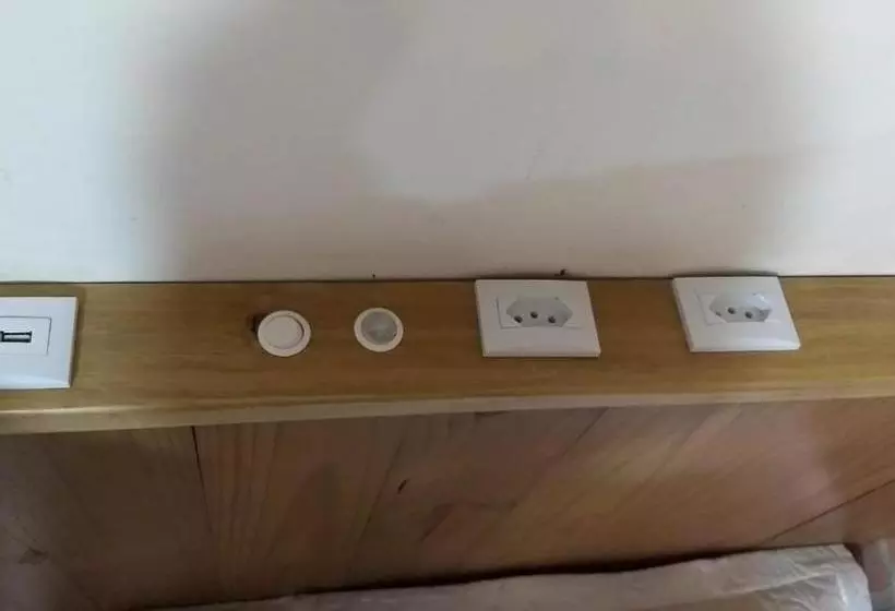 Caminhos Do Vale Europeu Hostel