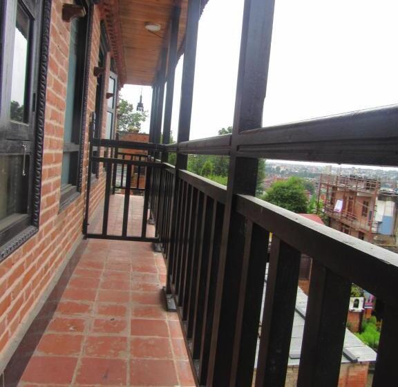 هتل Layaku Durbar