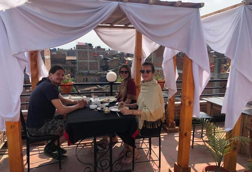 هتل Layaku Durbar