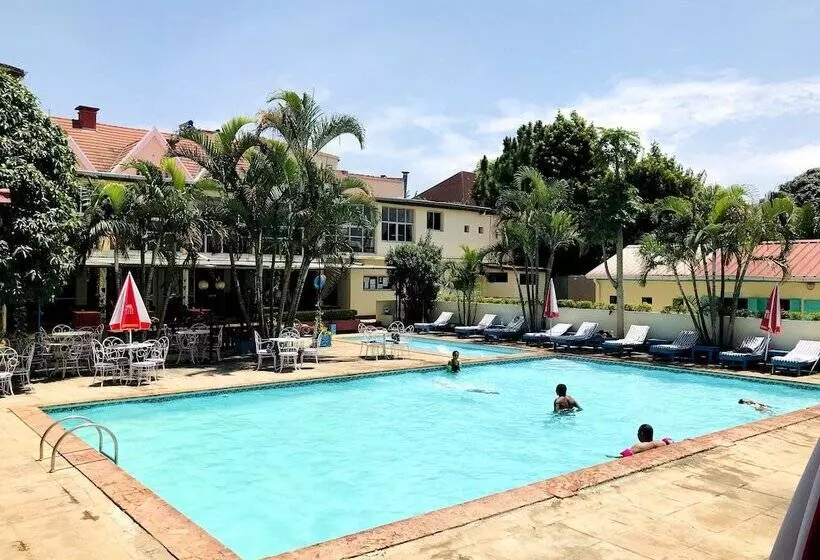هتل Hôtel Appartement Meublé Les Flots Bleu