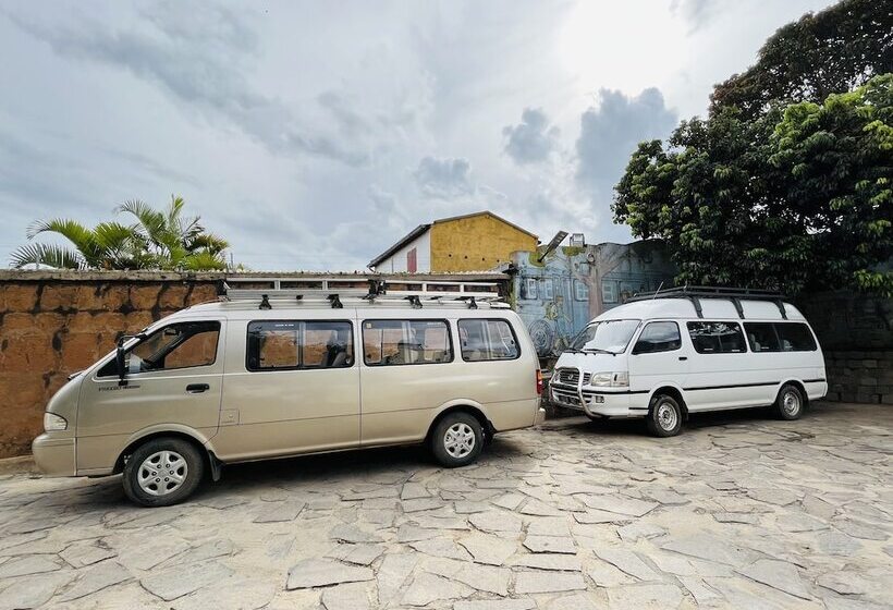 هتل Hôtel Appartement Meublé Les Flots Bleu
