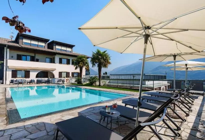 Hotelli Törggelehof