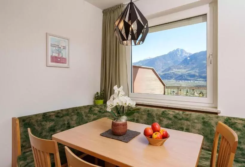 Hotelli Törggelehof