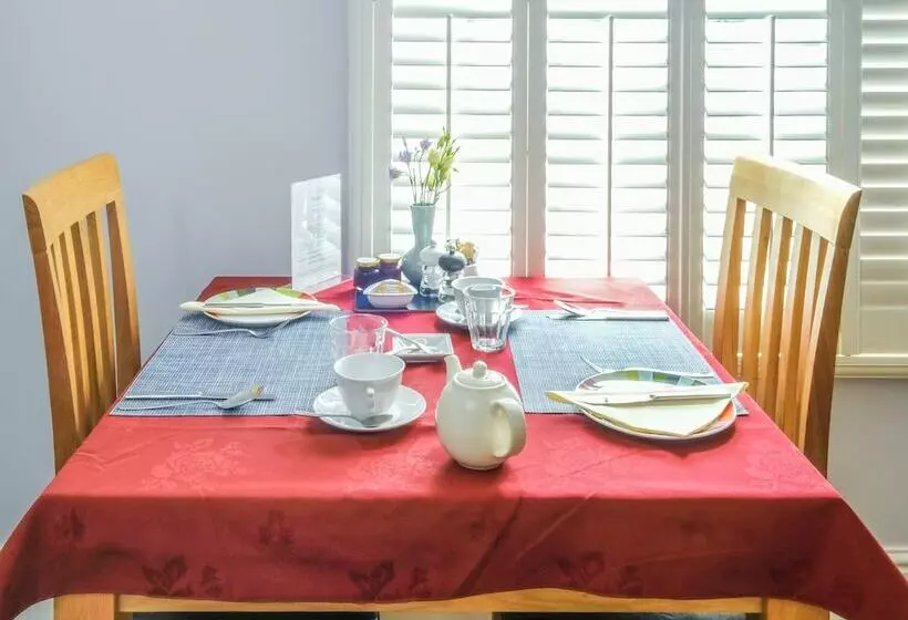 Musgrove House Bed & Breakfast