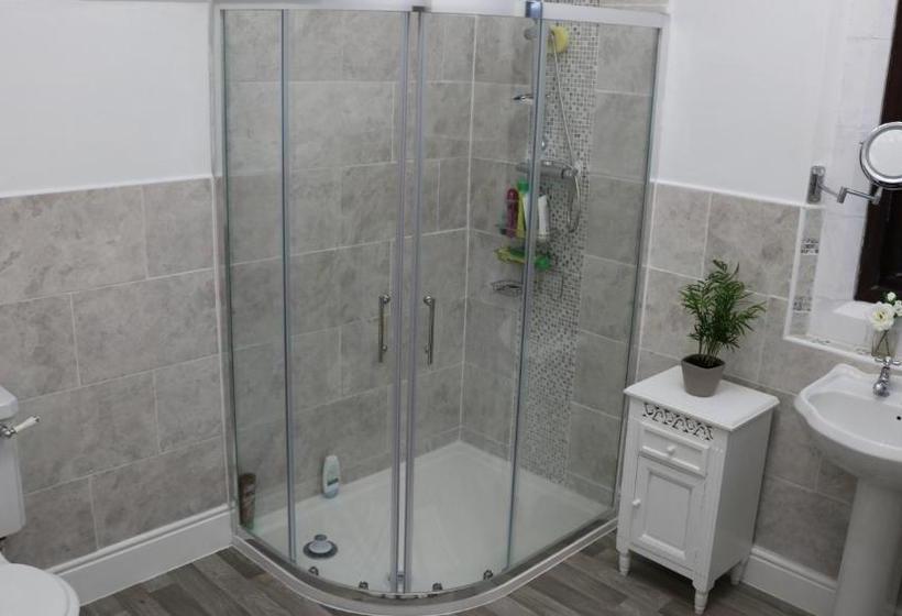 פנסיון Victoria House