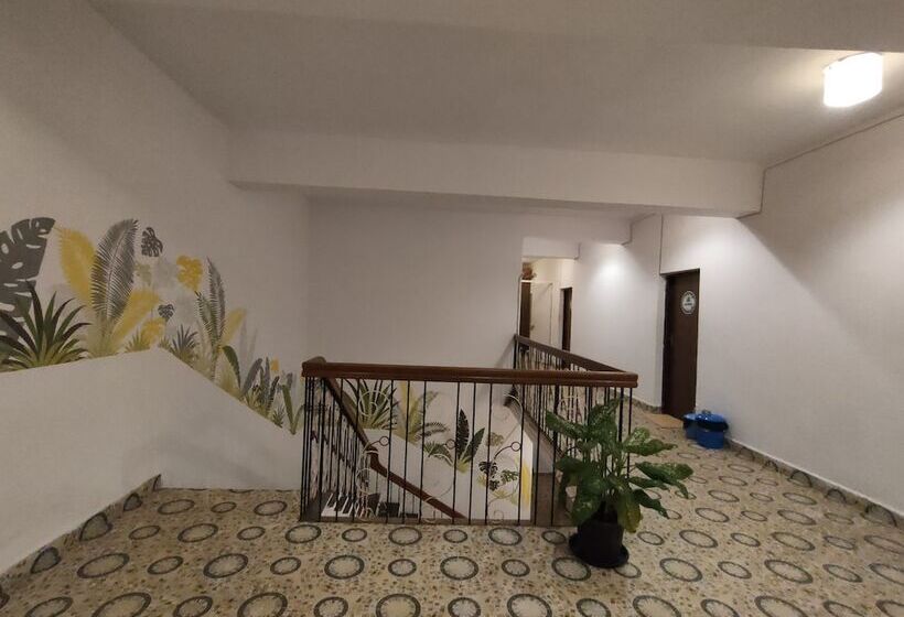 Auberge Hôtelière Jungle By Sturmfrei Vagator