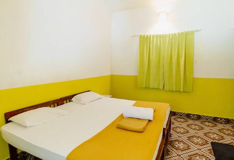 Auberge Hôtelière Jungle By Sturmfrei Vagator