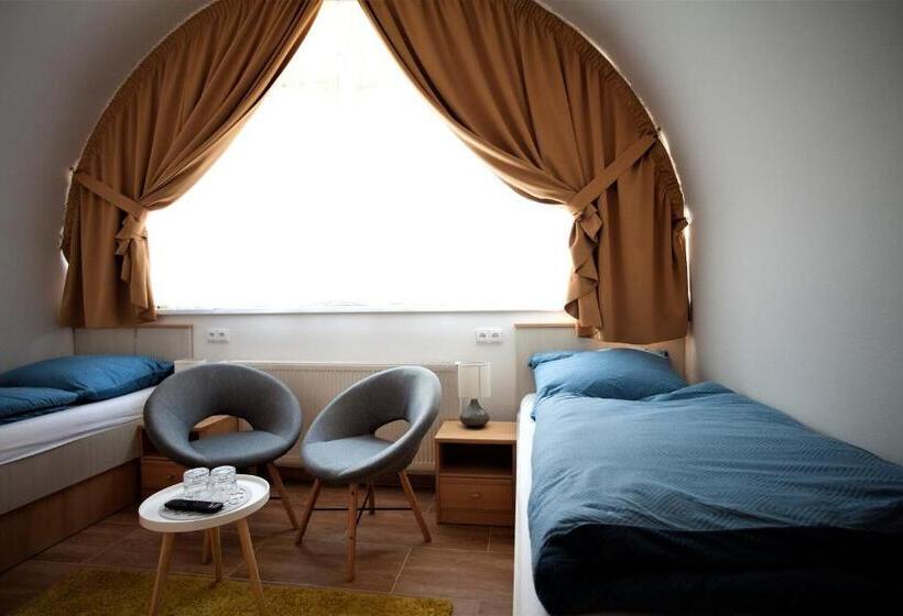 فندق صغير Penzion U Pidly