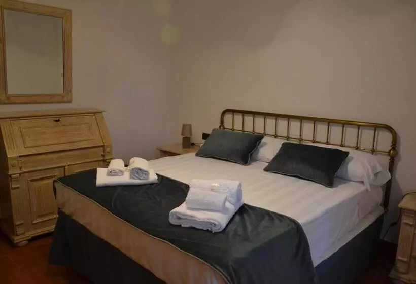 ホテル Agriturismo Santa Cristina