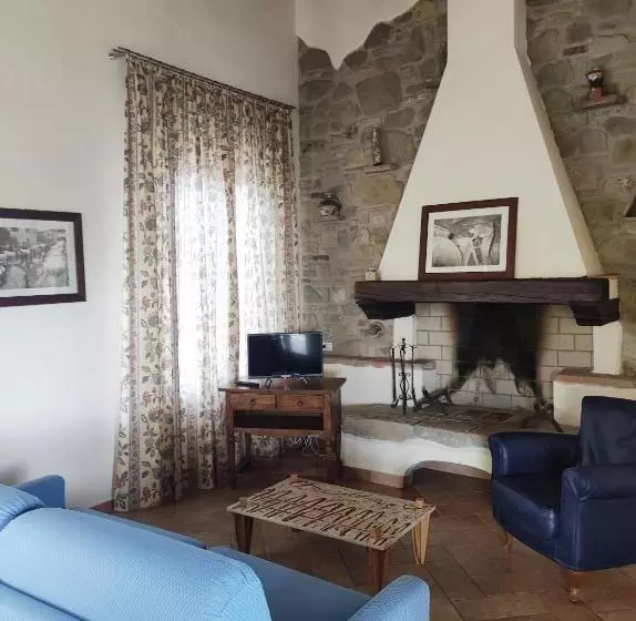 ホテル Agriturismo Santa Cristina