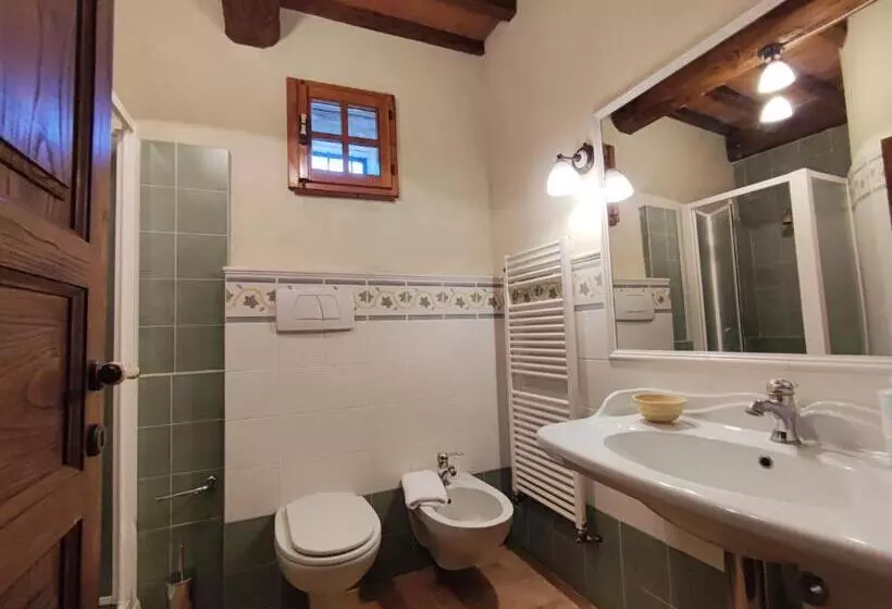 ホテル Agriturismo Santa Cristina