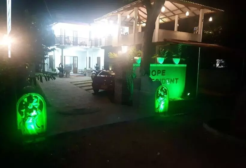 Hotel Hope Residence