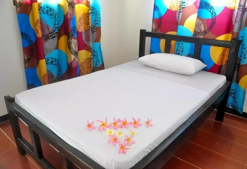 Hotelli Papaya Guest House Nungwi