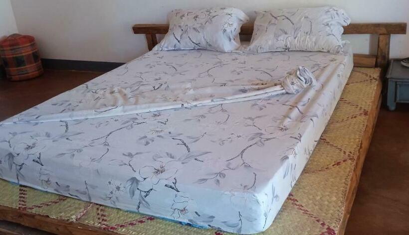 تختخواب و صبحانه Ecolodge D Isalo