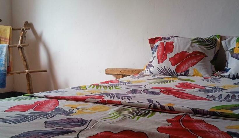 تختخواب و صبحانه Ecolodge D Isalo