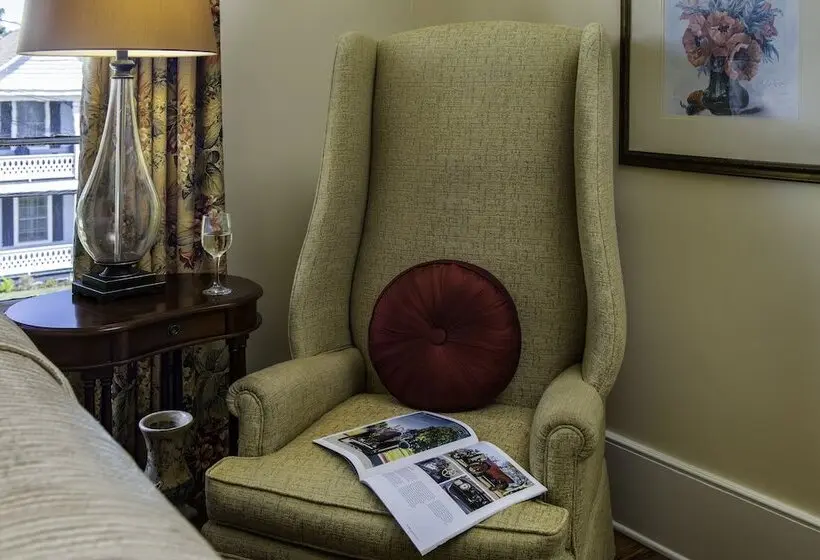 Aamiaismajoitus (B&B) The Addison On Amelia