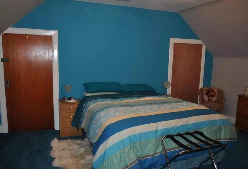 Bridgehill Cottage Bed & Breakfast