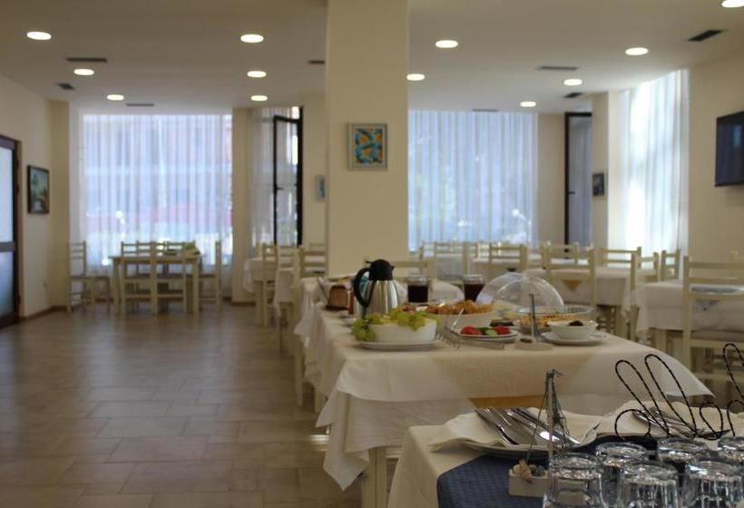 בית מלון כפרי Villa Aljor