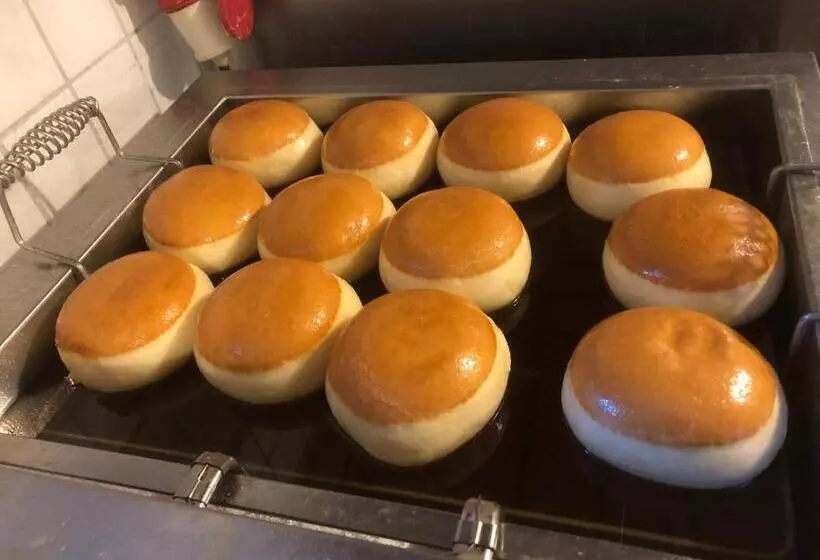 Hotelli Alpenrose Gut Schlafen & Frühstücken