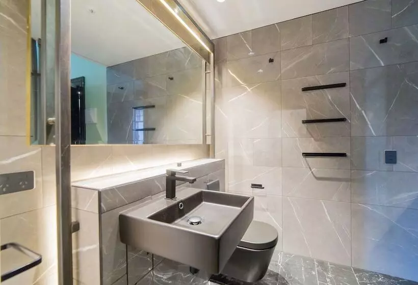 هتل Clarence Boutique