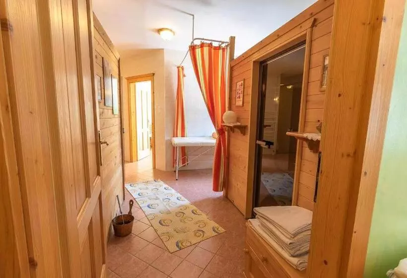 ホテル Pension Scheiblechner