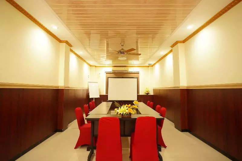 Oyo 147 Hotel Winer