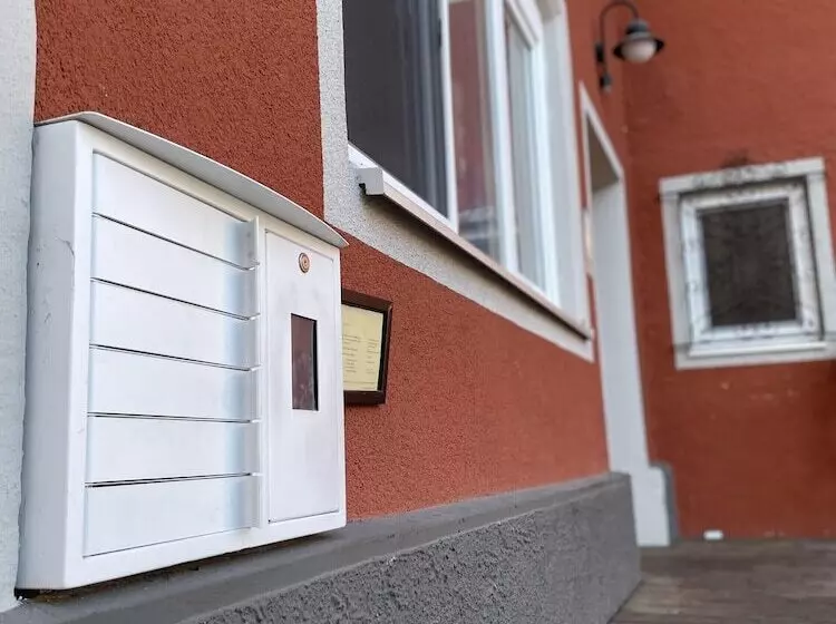 ユースホステル Genusswerk Krug Sb