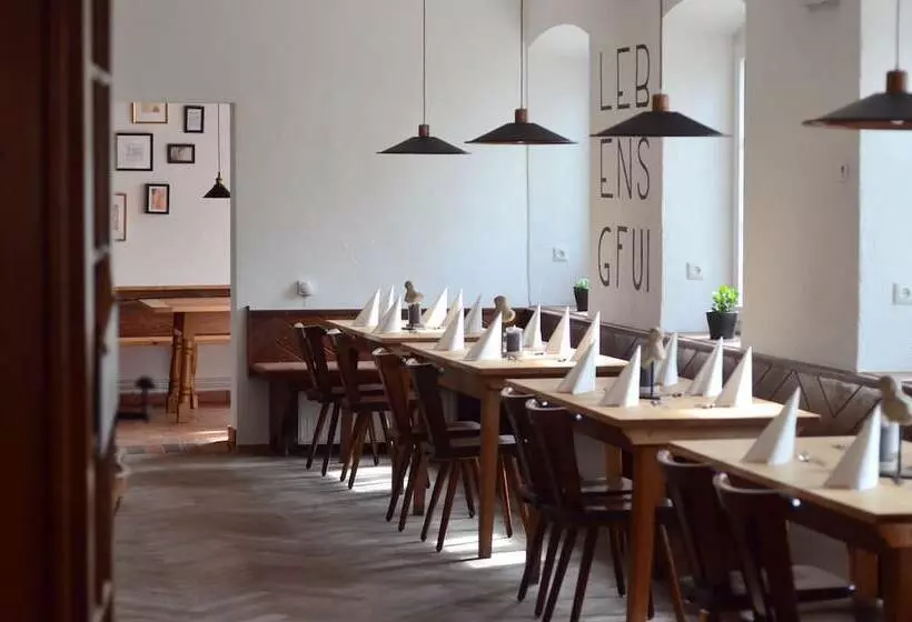 ユースホステル Genusswerk Krug Sb