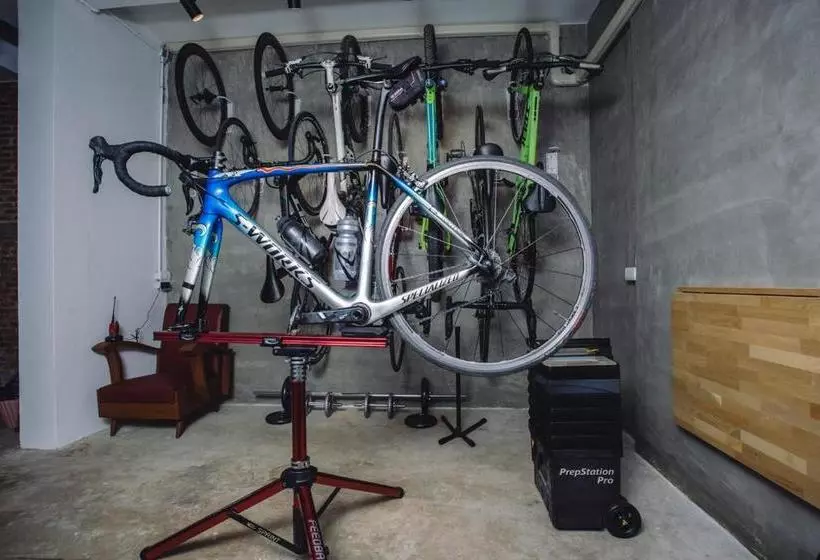 ユースホステル Tongsiam