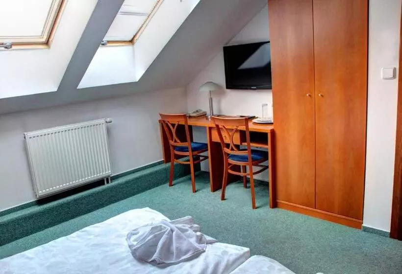 Birdie Pension & Wellness