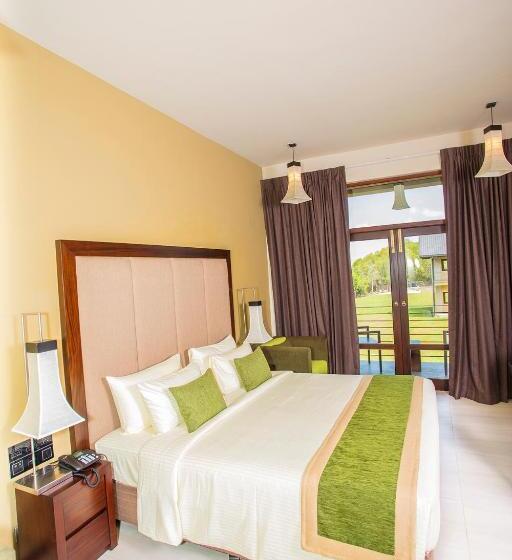 فندق Amora Lagoon